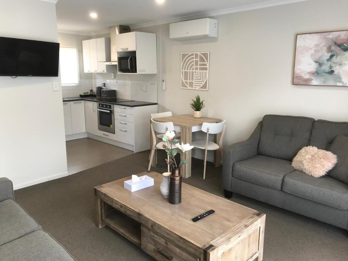 Rose Apartments Central Rotorua- Accommodation & Private Spa Buitenkant foto